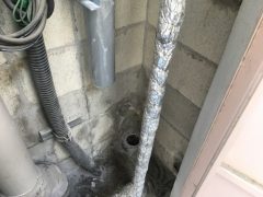 堺市東区  排水縦管漏水修理